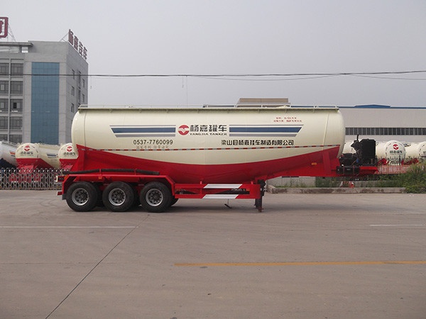 LHL9400GXH型下灰半掛車(chē)